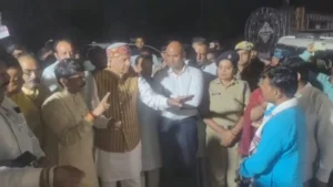 पटवारियों की हड़ताल से कामकाज ठप